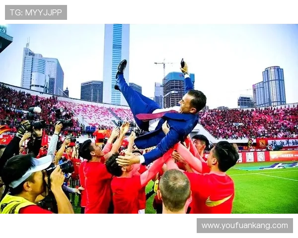 2004年全球足球明星年薪揭秘他们的收入如何影响职业生涯与市场价值